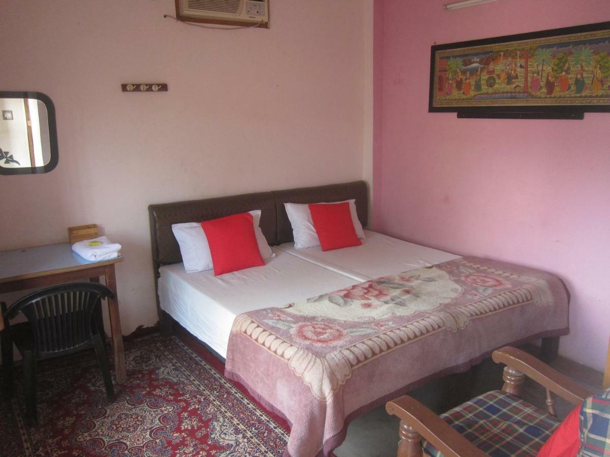 Kedar Guest House -Feel At Home Varanasi Eksteriør billede